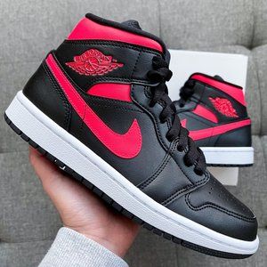 ❤️🖤 Air Jordan 1 retro mid black red shoes